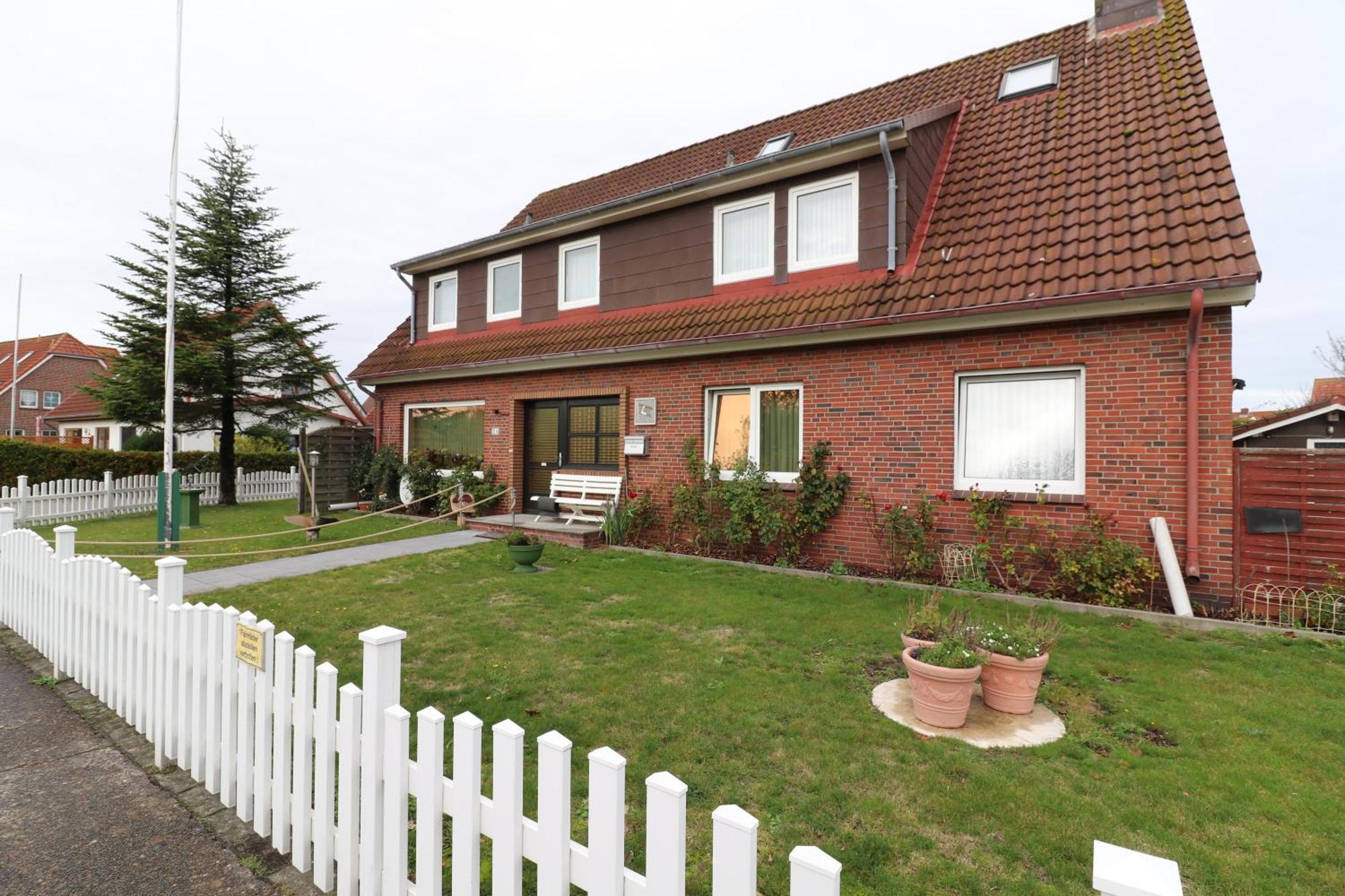 Ferienappartements Menssen Langeoog Bagian luar foto